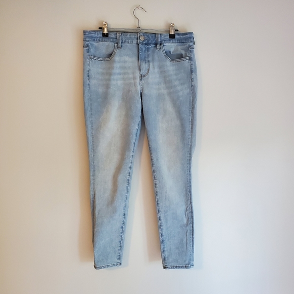 American Eagle | 360° Next Level Stretch Skinny Jeans